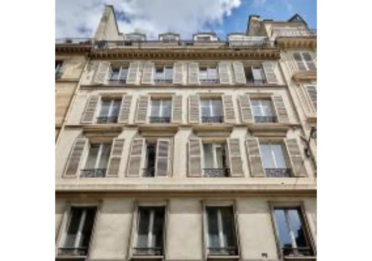 Apartment Montmartre By Studio Prestige Paris