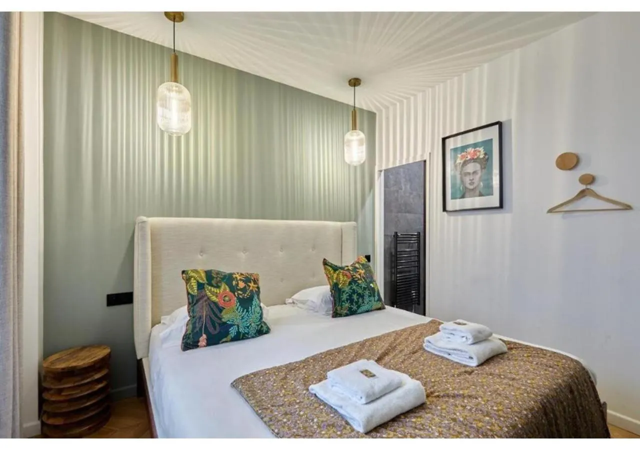 Apartment Montmartre By Studio Prestige Paris