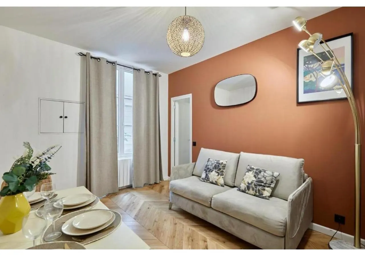 Apartment Montmartre By Studio Prestige Paris 0*,  France
